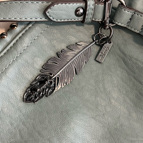 Jessica Simpson purse - Picture 4 of 5